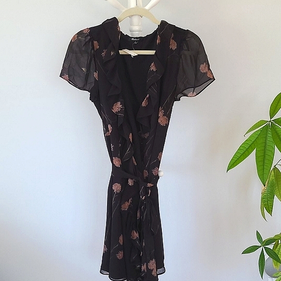MADEWELL Black & Pink Floral Georgette Sheer Wrap Midi Dress - Picture 4 of 14